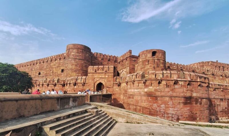 From Pune: Overnight Agra Journey with Taj Mahal Visit - Who Is This Tour Best For?