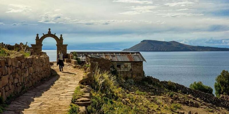 From Puno: Isla de los Uros  Amantani  Taquile - Transport and Timing