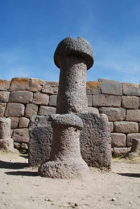 From Puno | Mystical tour to Chucuito, Aramu Muru and Juli - What Makes This Tour Stand Out?
