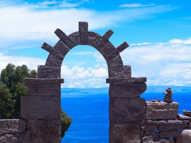 From Puno | Mystical tour to Chucuito, Aramu Muru and Juli - Key Points