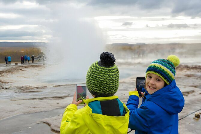 From Reykjavik: Full Day Private Golden Circle Tour in Iceland - Exploring Iceland’s Golden Circle: What to Expect
