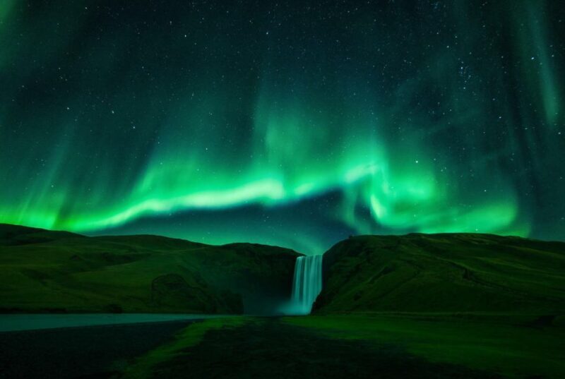 From Reykjavik: Northern Lights Tour with Lifetime Guarantee - Who Should Consider This Tour?