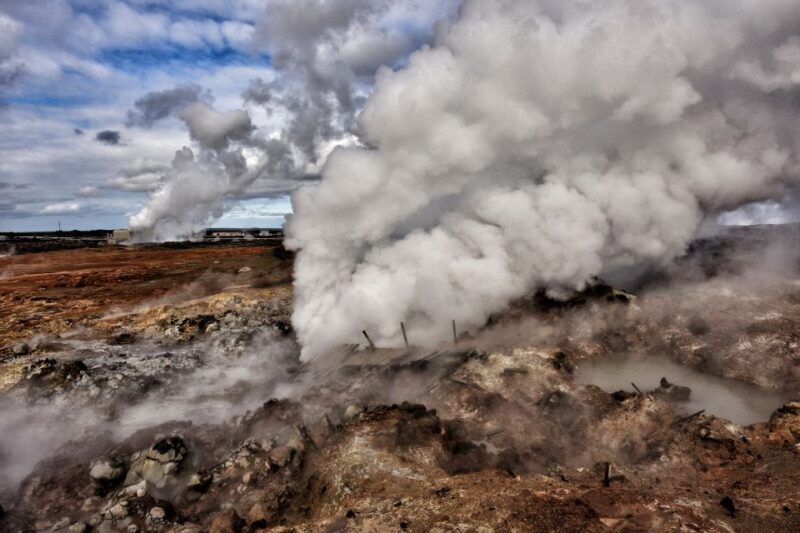 From Reykjavik: Reykjanes Geopark Tour & Airport Transfer - The Bridge Between Continents