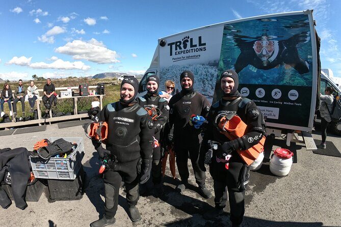 From Reykjavik- Silfra Snorkeling transfer included - Key Points