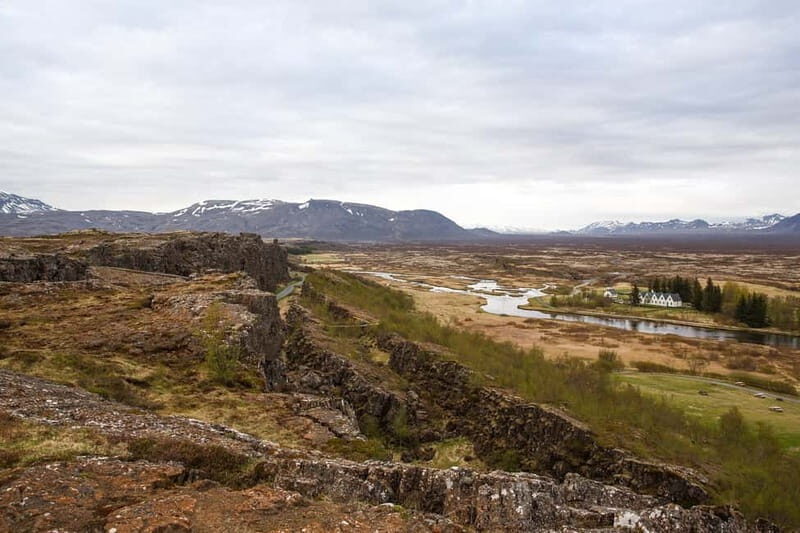From Reykjavik: Small Group Golden Circle Day Trip - Who Should Consider This Tour