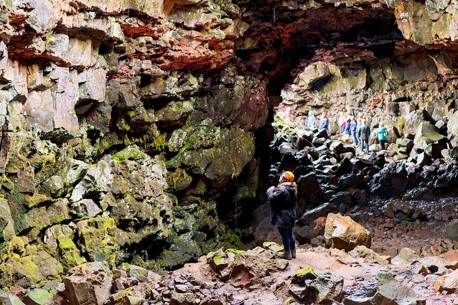 From Reykjavík: The Lava Tunnel tour with Round-trip Transfer - Discover Iceland’s Hidden Depths: The Lava Tunnel Tour from Reykjavik