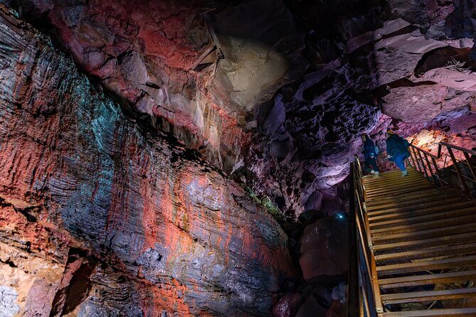 From Reykjavík: The Lava Tunnel tour with Round-trip Transfer - An Underground Journey Through Iceland’s Volcanic Past