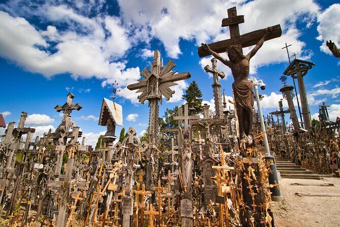 From Riga: Hill of Crosses & Enchanting Jelgava Group Tour - Key Points