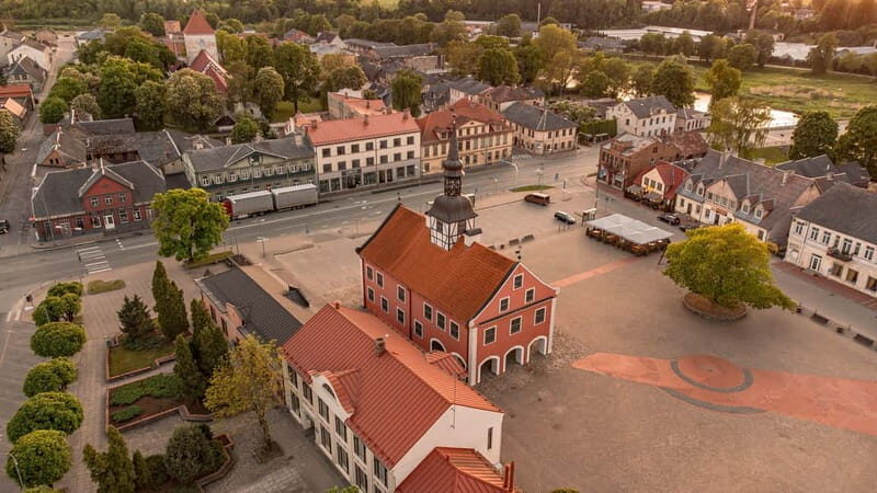From Riga: Hill of Crosses, Rundale &Bauska Private Day Trip - Who Should Consider This Tour