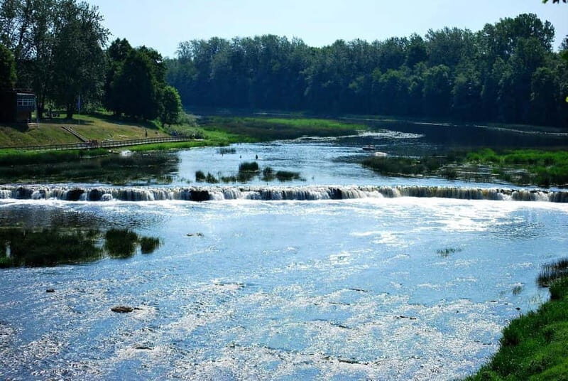 From Riga: Kemeri National Park and Kuldiga Tour - Key Points