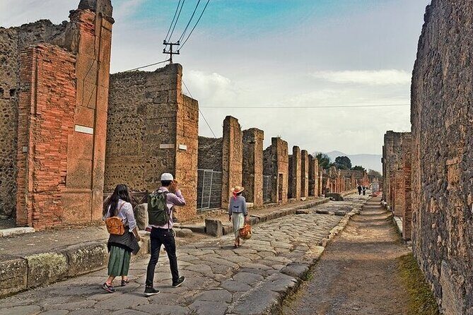 From Rome: Day Trip to Pompeii and Sorrento with lunch - Practical Details: What You Need to Know