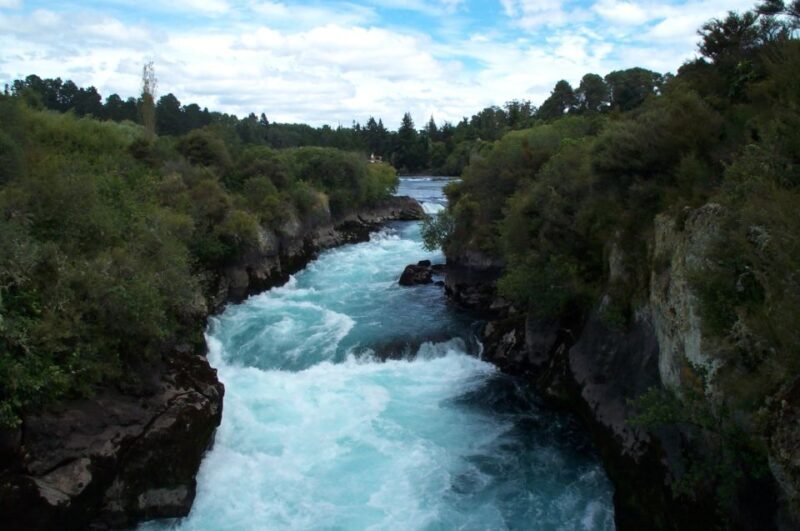From Rotorua: Taupo Day Trip with Orakei Korako or Waiotapu - Key Points