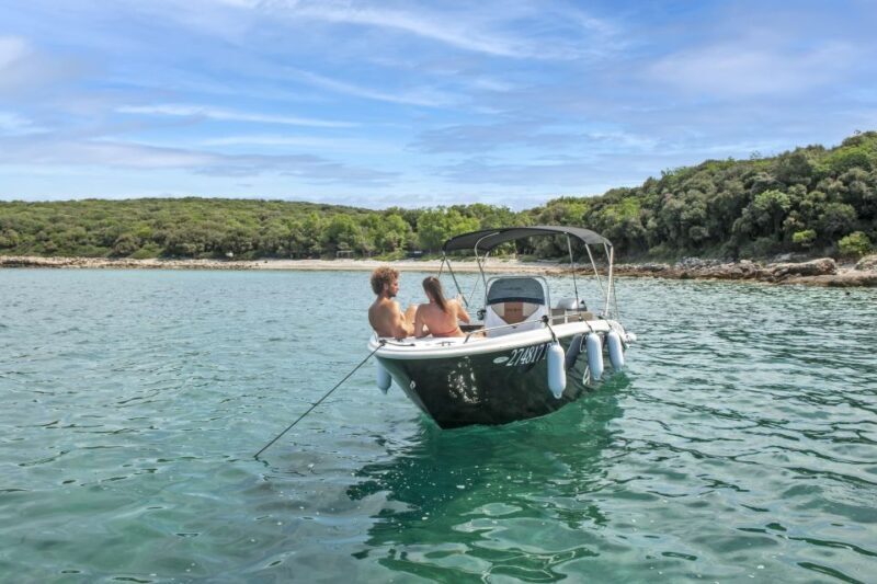 From Rovinj: Sea Caves & Sandy Levan Island Speedboat Tour - Discovering the Istrian Coast by Speedboat
