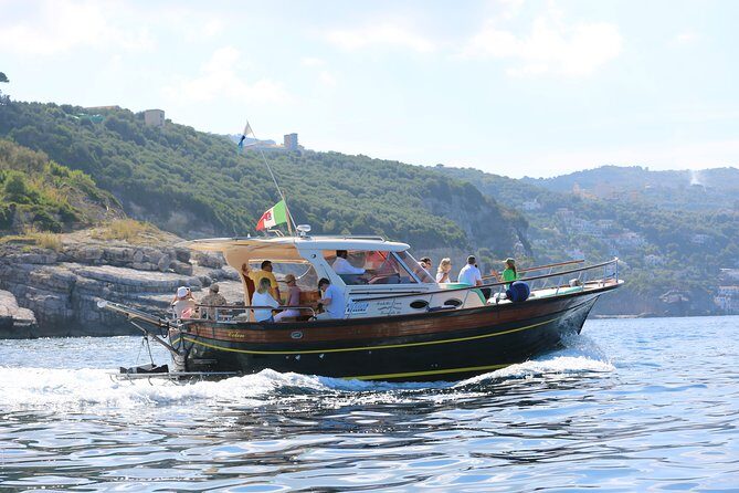 From Salerno: Small Group Li Galli Islands and Capri Boat Tour - Key Points