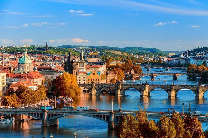From Salzburg to Prague, Private Transfer with 2h of Sightseeing - From Salzburg to Prague, Private Transfer with 2h of Sightseeing