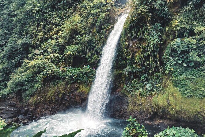 From San José: Poás Volcano Crater, Coffee Tour and Breakfast - Exploring Costa Rica’s Volcano, Coffee, and Waterfalls