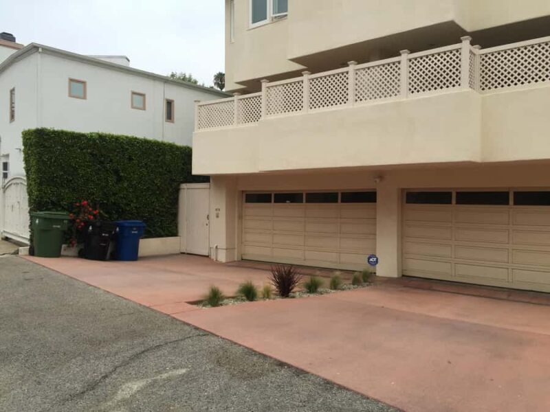 From Santa Monica: The O.J. Simpson Tour - An In-Depth Look at the Santa Monica O.J. Simpson Tour