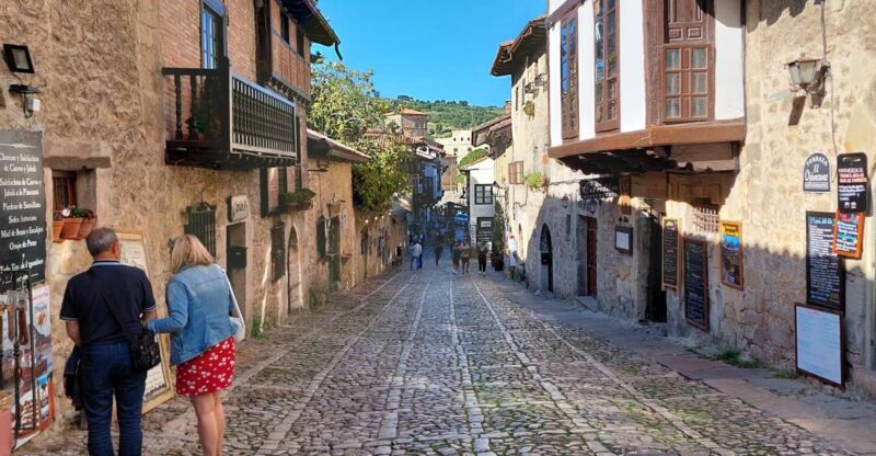 From Santander: Santillana del Mar & Altamira Museum Tour - FAQ