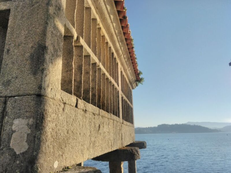 From Santiago: Tour Rias Baixas, Isla de Arousa y Combarro - From Santiago: Tour Rías Baixas, Isla de Arousa y Combarro