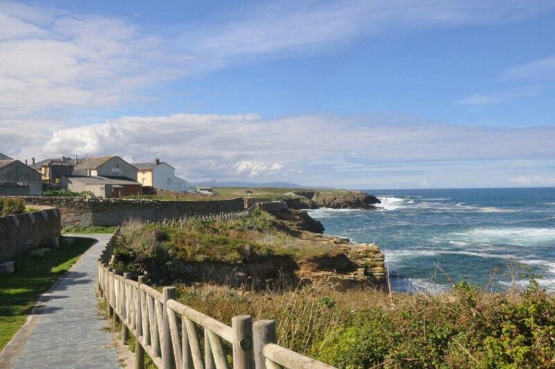 From Santiago: Tour to Cathedral Beach, Asturias, and Pancha - Who Is This Tour Best For?