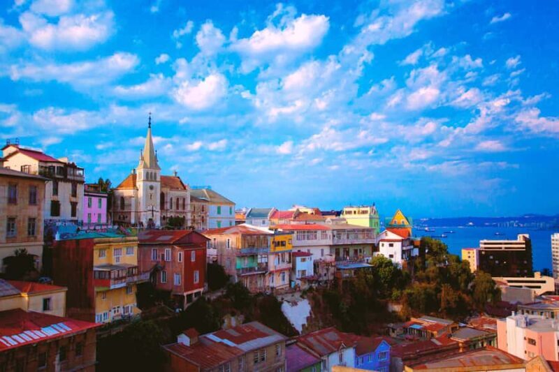 From Santiago: Valparaiso and Viña del Mar Day Tour - From Santiago: Valparaiso and Viña del Mar Day Tour