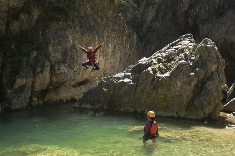 From Santiago,NL: Matacanes Canyon Canyoneering Tour & Lunch - Who Should Consider This Tour?