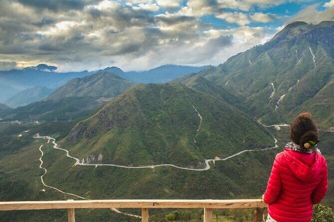 From Sapa: Adventure Tour To O Quy Ho & Trekking Sin Chai Village - An In-Depth Look at the Experience
