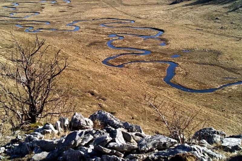 From Sarajevo to Umoljan, Bilici Lake & Bosnian Food Tasting - An In-Depth Look at the Experience