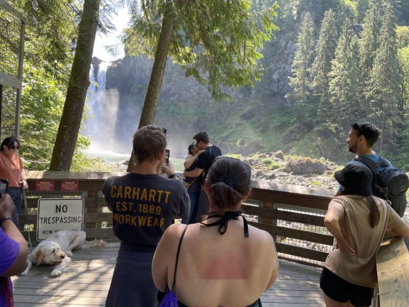 From Seattle: Snoqualmie Falls and Wineries Tour w/ Transfer - FAQs
