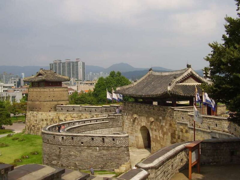 From Seoul: UNESCO Suwon Hwaseong Fortress Tour - Key Points