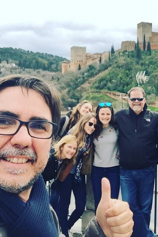 From Seville: Alhambra & Albaicín Private Tour - Exploring the Itinerary in Detail