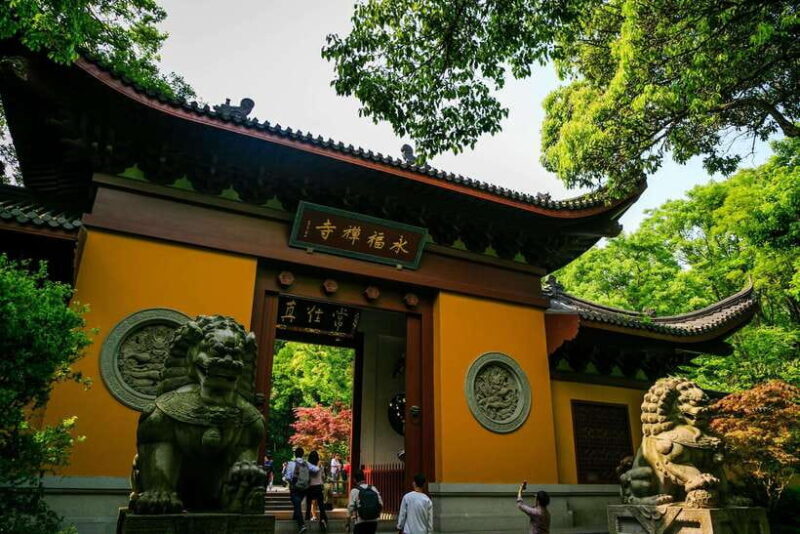 From Shanghai: Hangzhou Private Day Tour by Bullet Train - Key Points
