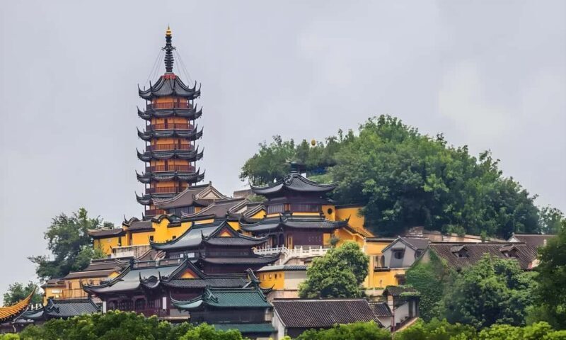 From Shanghai: Suzhou Day Trip with Garden & Temple - Why This Tour Offers Great Value