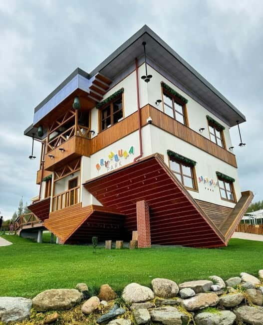 From Sibiu: Brukenthal Palace & The Upside-down House Avrig - FAQ