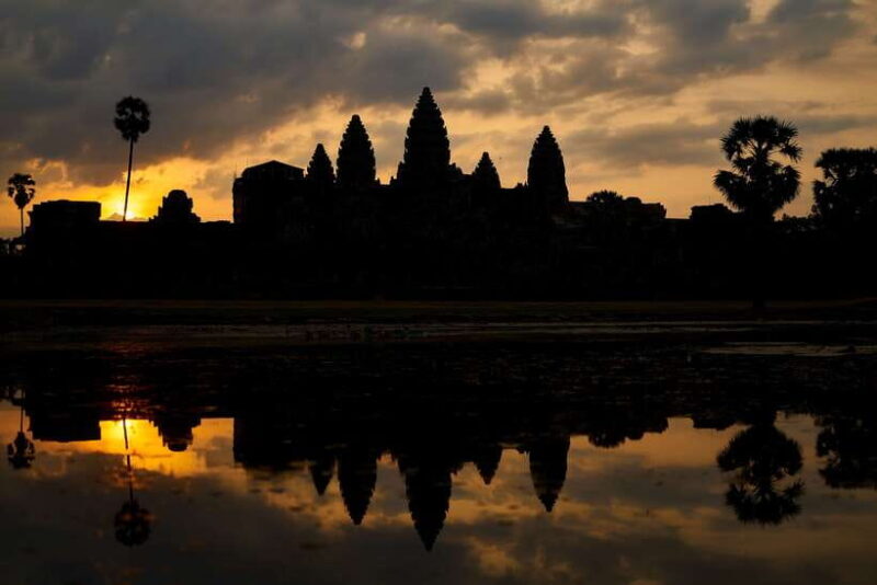 From Siem Reap: Angkor Wat Full-Day Private Tour & Sunrise - Key Points