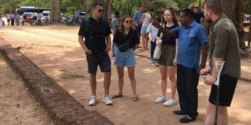 From Sigiriya: Polonnaruwa Ancient City & Minneriya Safari - Key Points