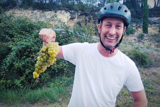 From Sitges: Wine and Bike Tour with hotel pick up. - A Thorough Look at the Sitges: Wine and Bike Tour