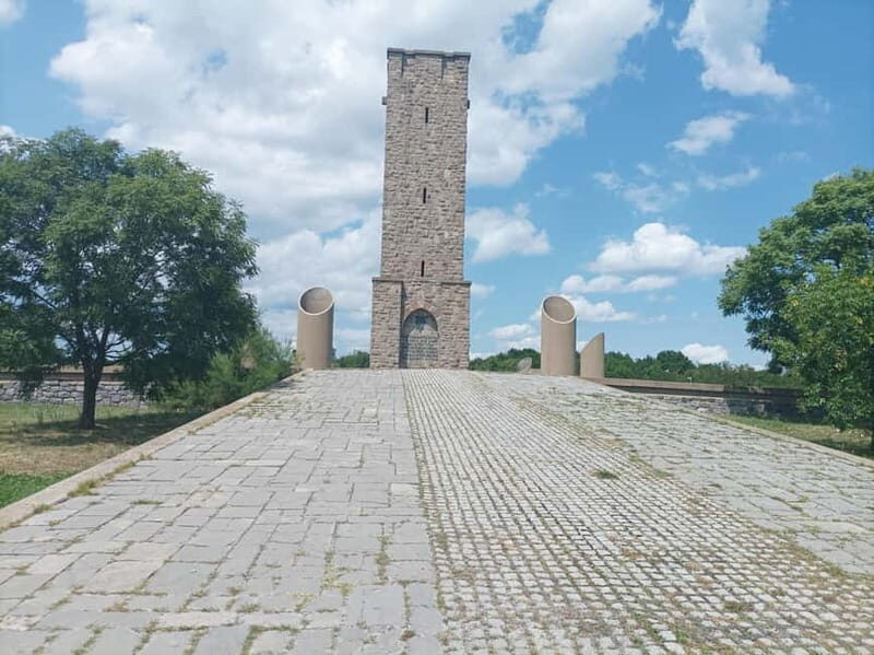 From Skopje: Prizren and Pristina, opt Kukes, Albania, a day - An In-Depth Look at the Day Tour from Skopje