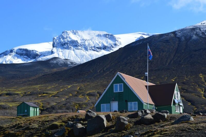 From Snæfellsstofa: Into the Highlands 4x4 Bus Truck - From Snæfellsstofa: Into the Highlands 4x4 Bus Truck - An Authentic Icelandic Adventure