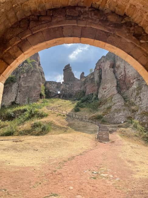 From Sofia: Belogradchik Fortress & Venetsa Cave 12 hrs Tour - The Value of This Tour