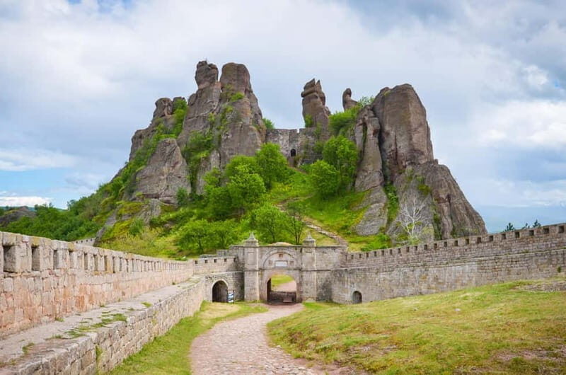 From Sofia: Belogradchik Fortress & Venetsa Cave 12 hrs Tour - FAQ