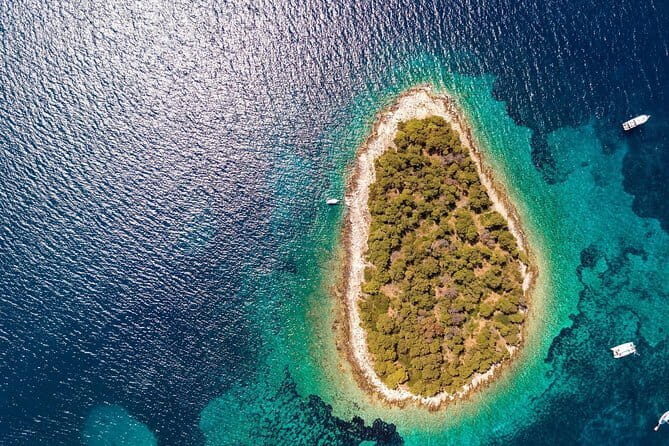 From Split: Blue Lagoon and 3 Islands Speedboat Tour - Who Will Love This Tour?