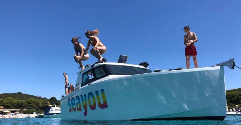 From Split: Luxury Cabin Boat Tour to The Blue Cave and Hvar - What Makes This Tour Stand Out