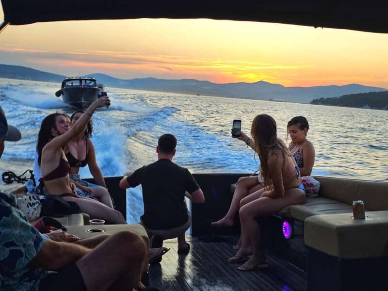 From Split: PRIVATE Sunset Powerboat Cruise with Drinks - An In-Depth Look at the Experience