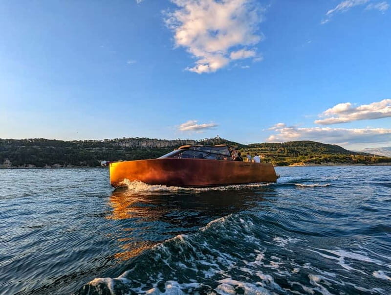 From Split: Sunset Powerboat Cruise with Drinks - An In-Depth Look at the Sunset Powerboat Cruise