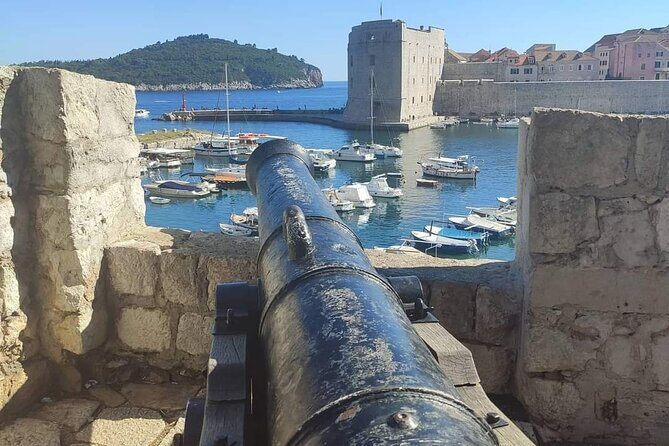 From Split/Trogir Small group tour to Dubrovnik with stop in Ston - FAQ