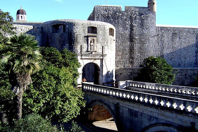 From Split/Trogir:Private Dubrovnik guided tour with stop in Ston - A Deep Dive into the Dubrovnik Private Tour from Split or Trogir