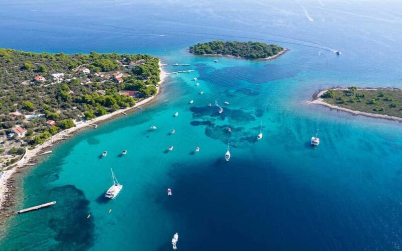 From Split:Private boat tour:Trogir, Blue Lagoon & Shipwreck - The Experience Provider: Trogir Travel