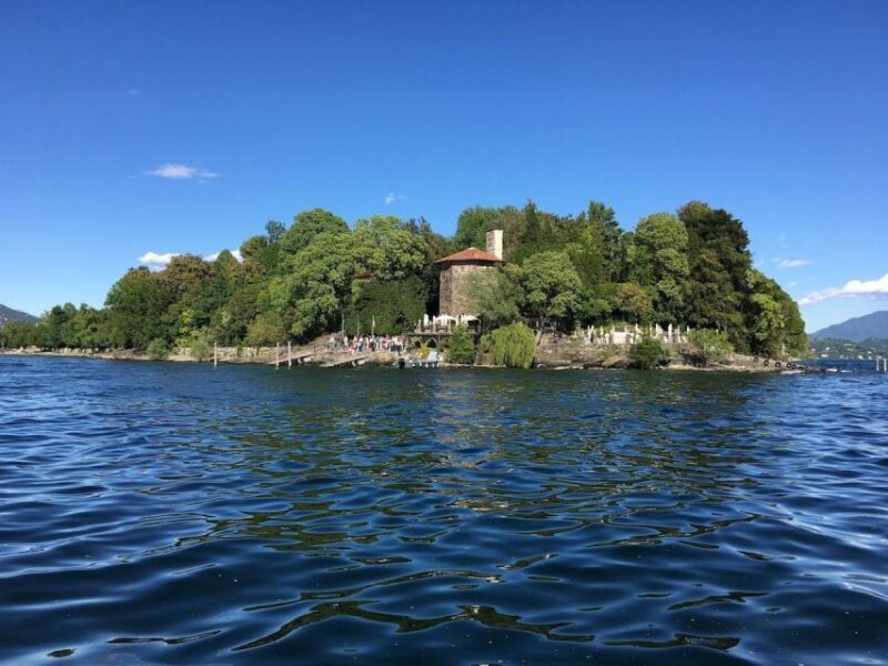 From Stresa: 2 Borromean Islands Hop-on Hop-off Boat Tour - Exploring the Itinerary in Detail