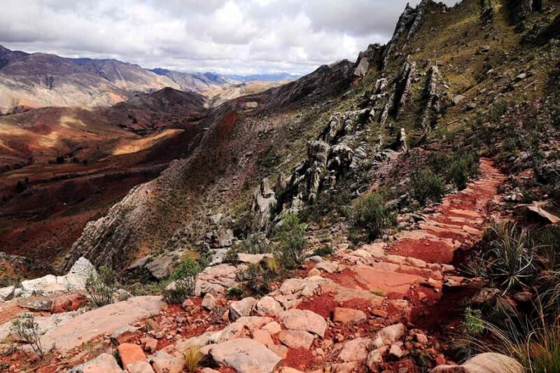 From Sucre: Maragua Crater and Dinosaur footprints Day Trip - What Makes This Tour Special?